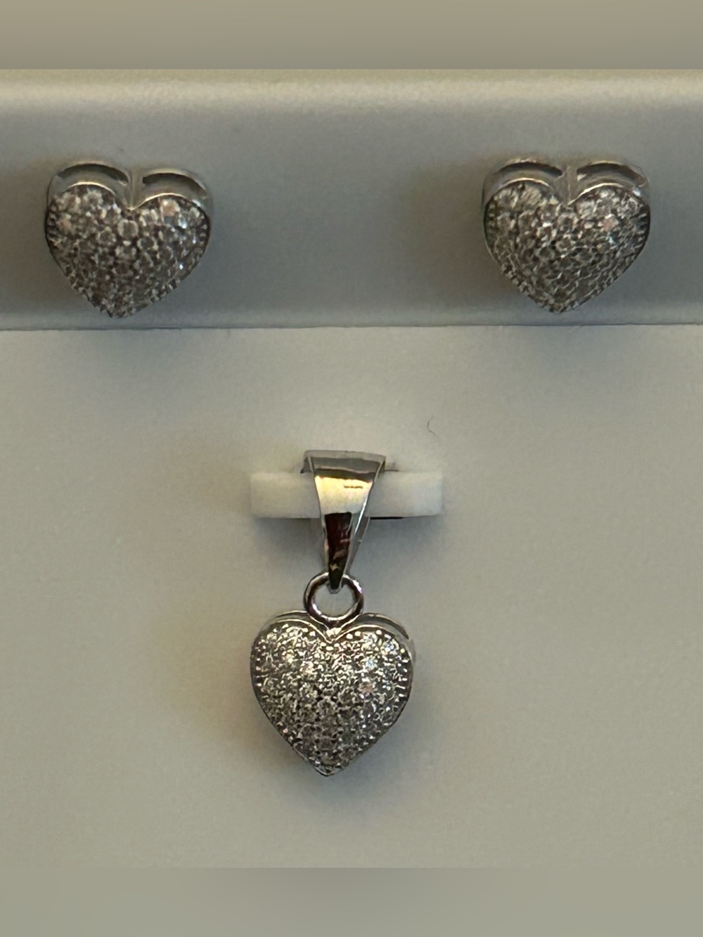 Sparkling 1.00CTW Pave’ Moissanite 925 SSilver Heart Pendant & Stud Earrings Set